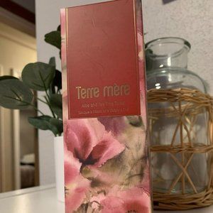 Terre mere Aloe and Tea Tree Toner